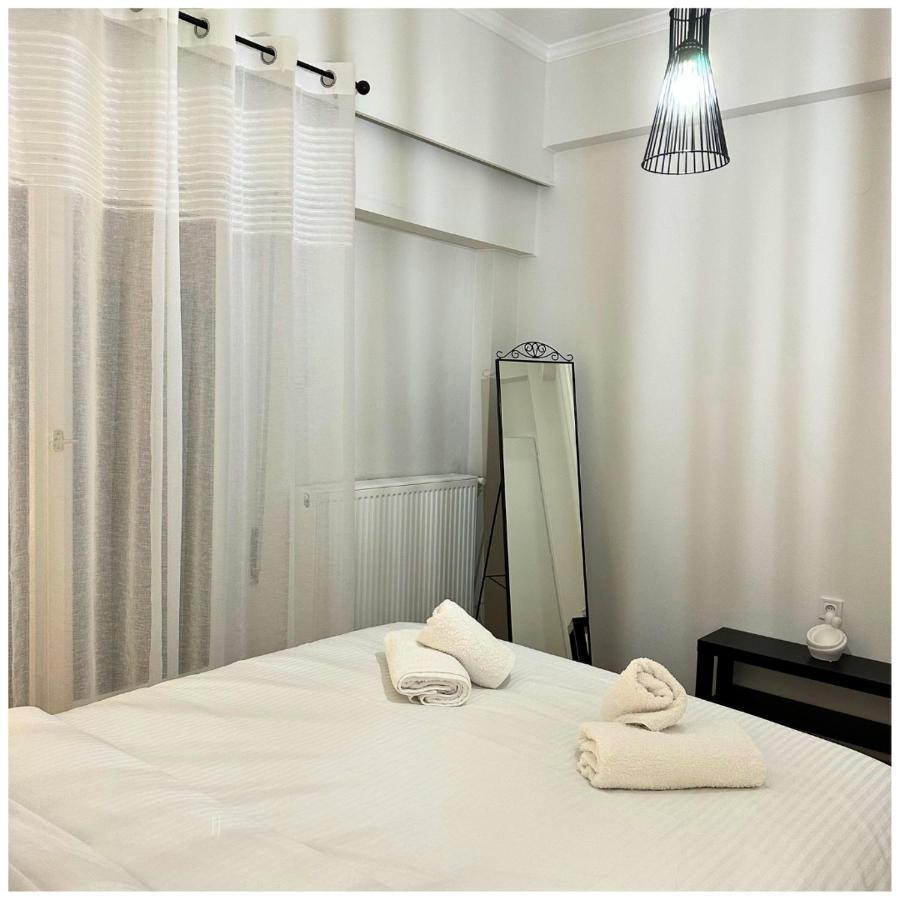 Memories Apartments Μονοκατοικία Στο Καρπενήσι Eksteriør bilde