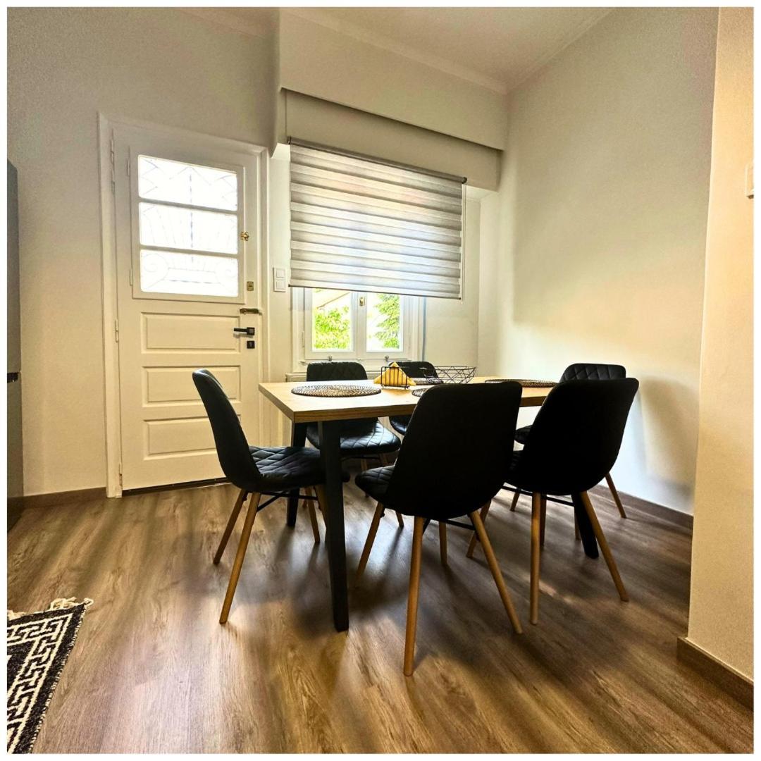 Memories Apartments Μονοκατοικία Στο Καρπενήσι Eksteriør bilde